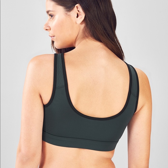 NWT Fabletics Sports Bra - Picture 2 of 5